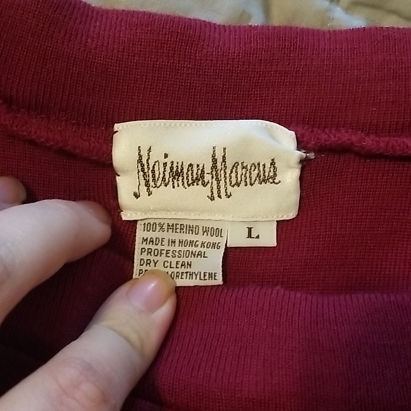 Neiman Marcus maroon skirt - Picture 2 of 5
